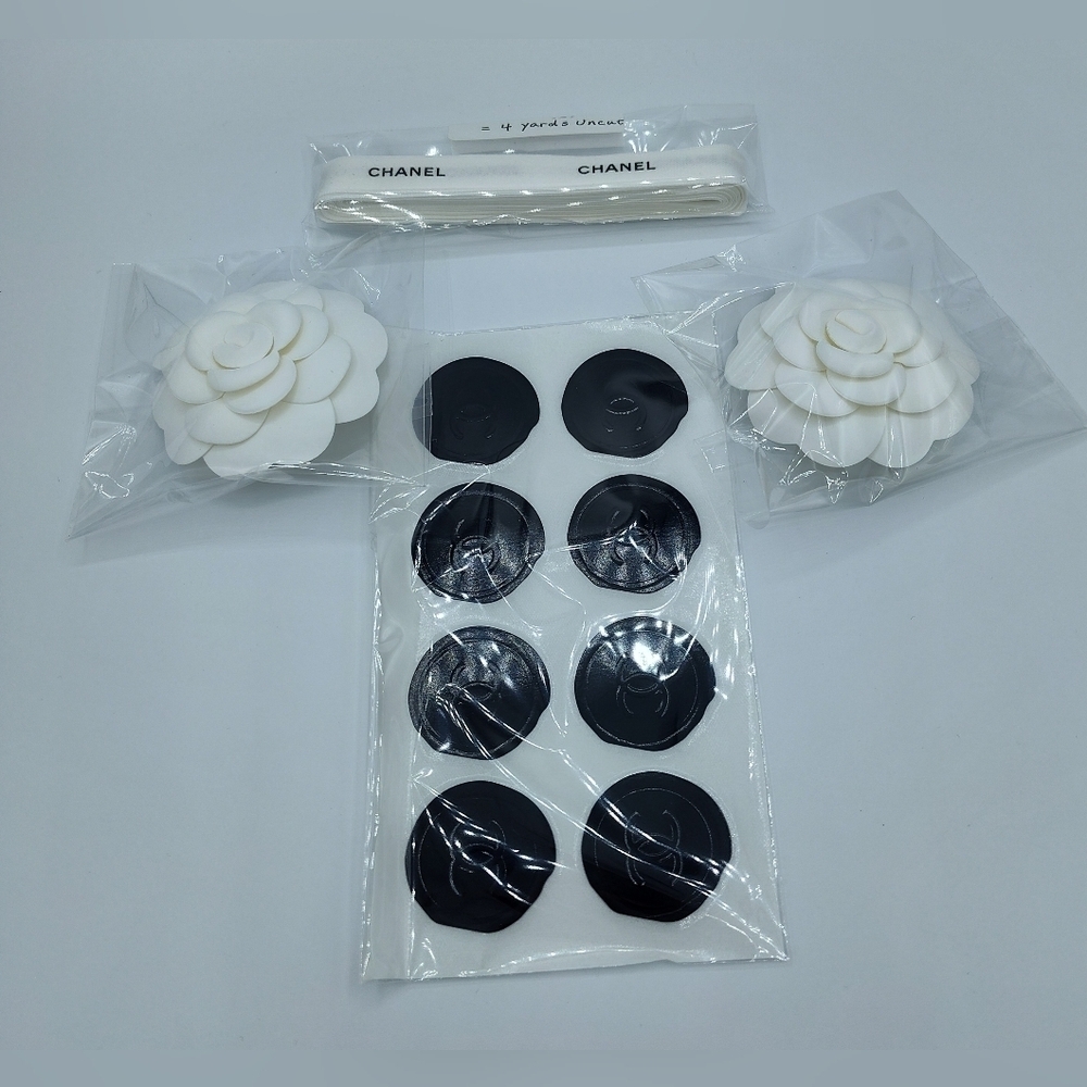 CHANEL Camellias Ribbon 4yd & CC Seal Stickers Set | Authentic Gift Packaging - Picture 2 of 5